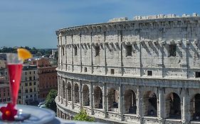 Colosseum Corner